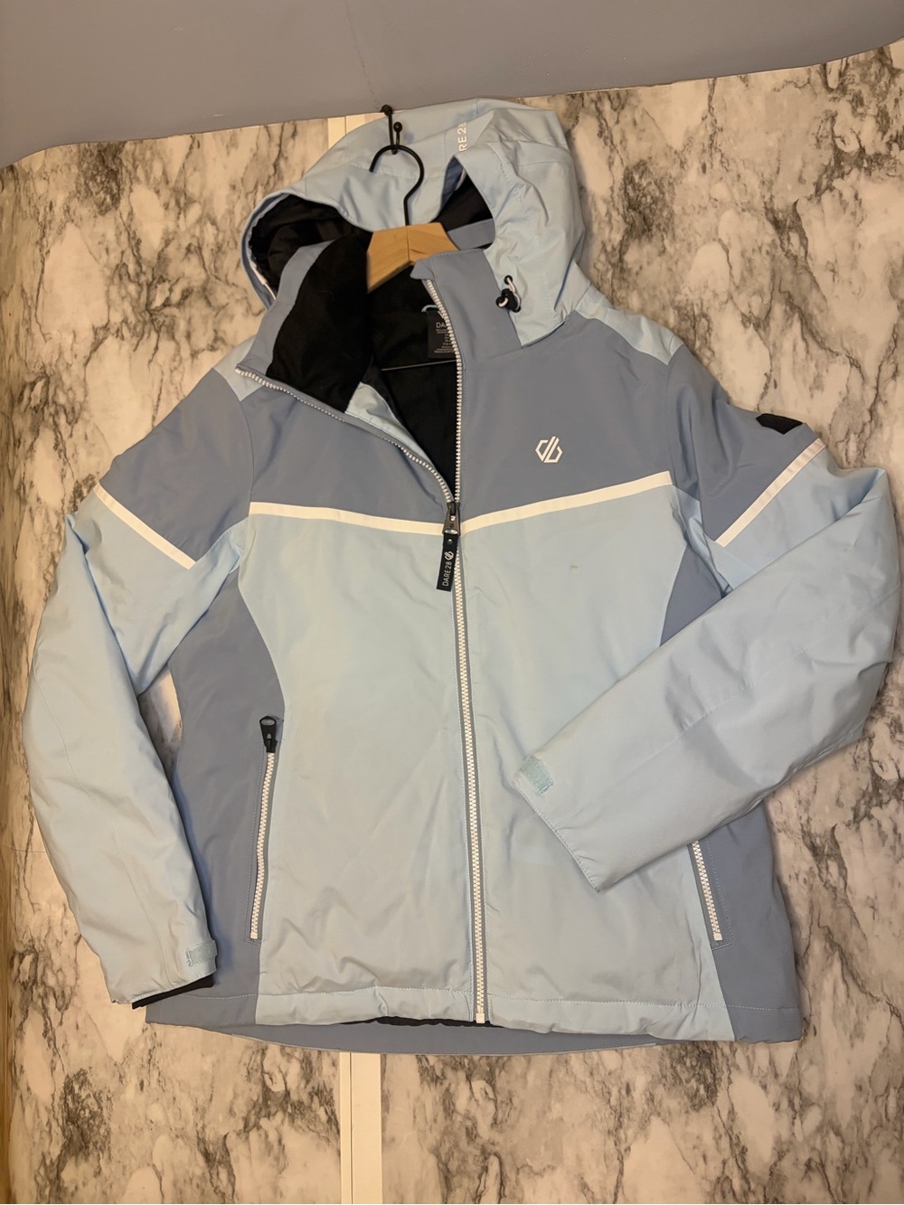 Dare2b Two-Tone Light Blue and Pale Blue Hooded Puffer Jacket